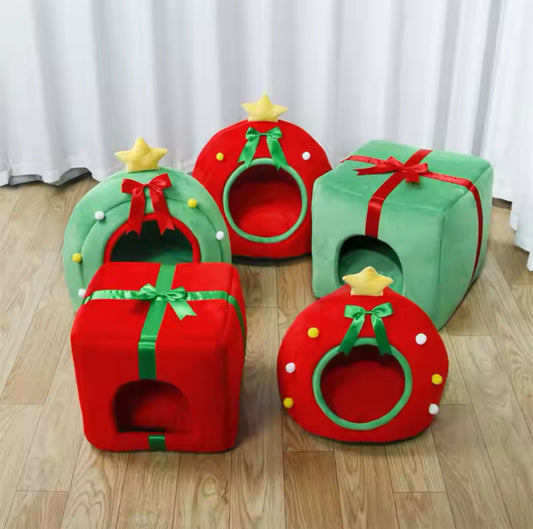 Festive Gift Box Presents Cozy Cat Bed Christmas