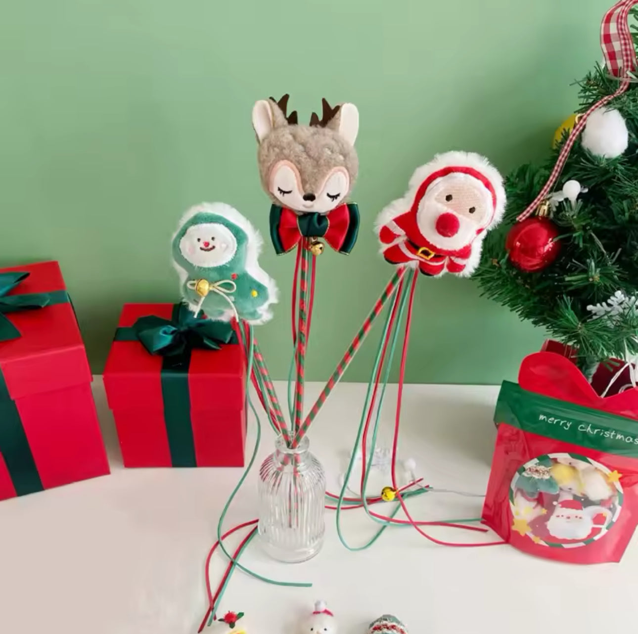 Christmas Festive Plush Cat Wand Tassel Teaser With Bell Sound