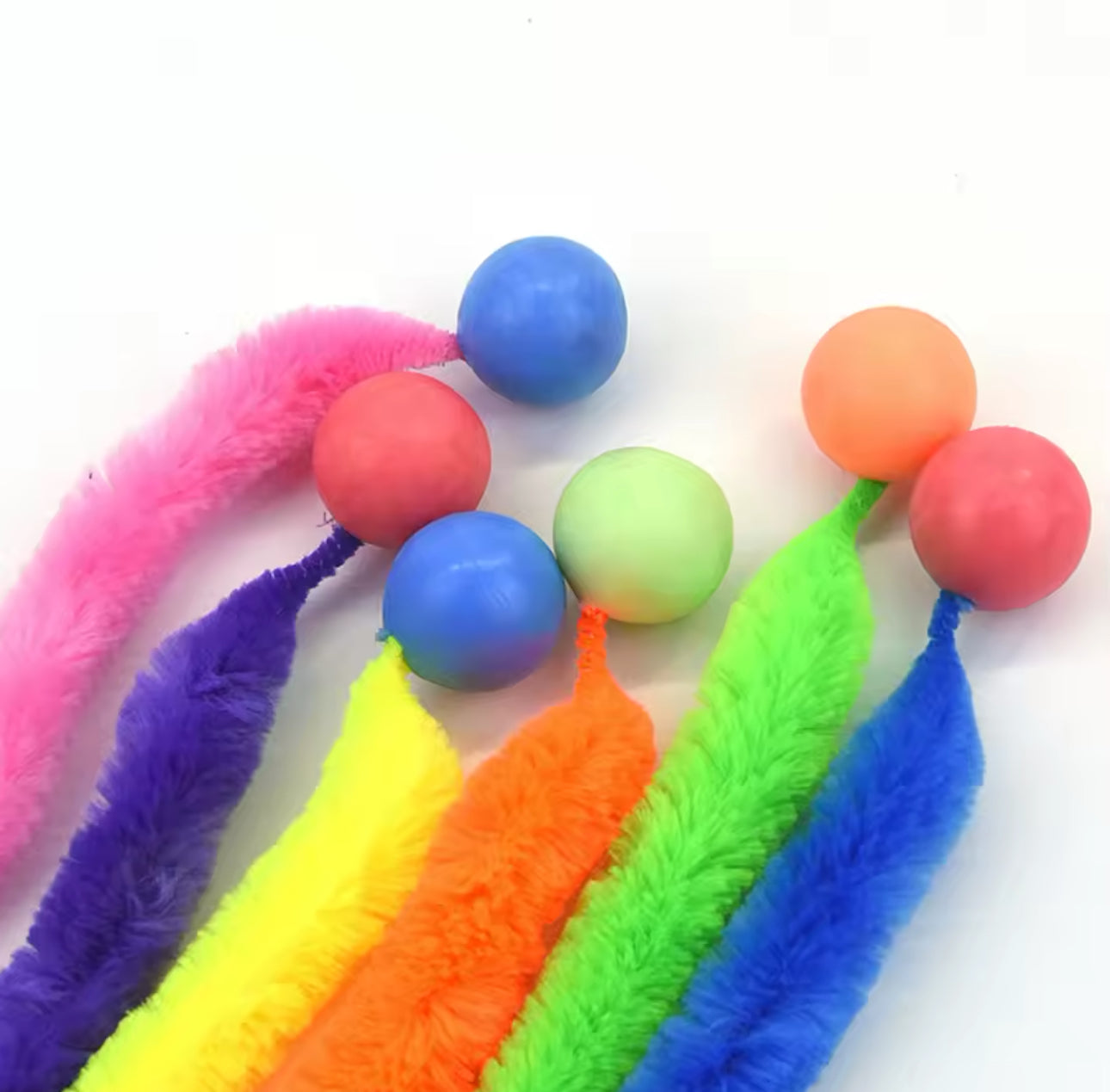 Fuzzy Tail Ball Cat Toy (1 Piece)