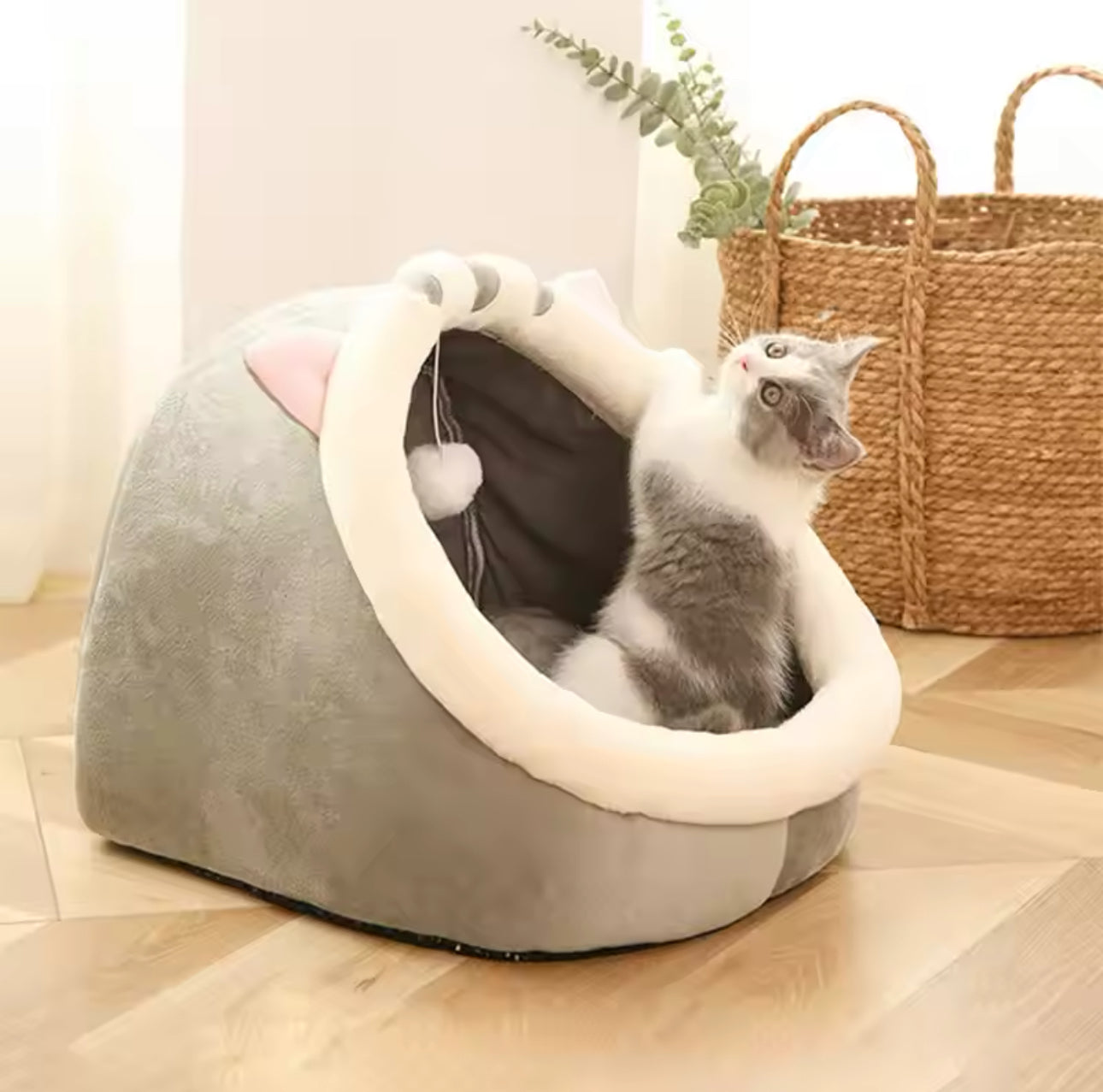 Pet Bed with Ball toy - Soft bed for cats