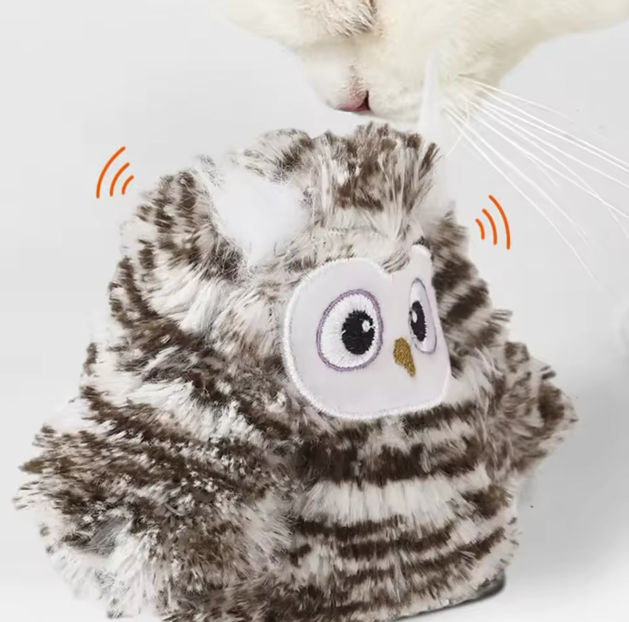 Rechargable Interactive Owl Cat Toy - Wing Flapping Bird Game